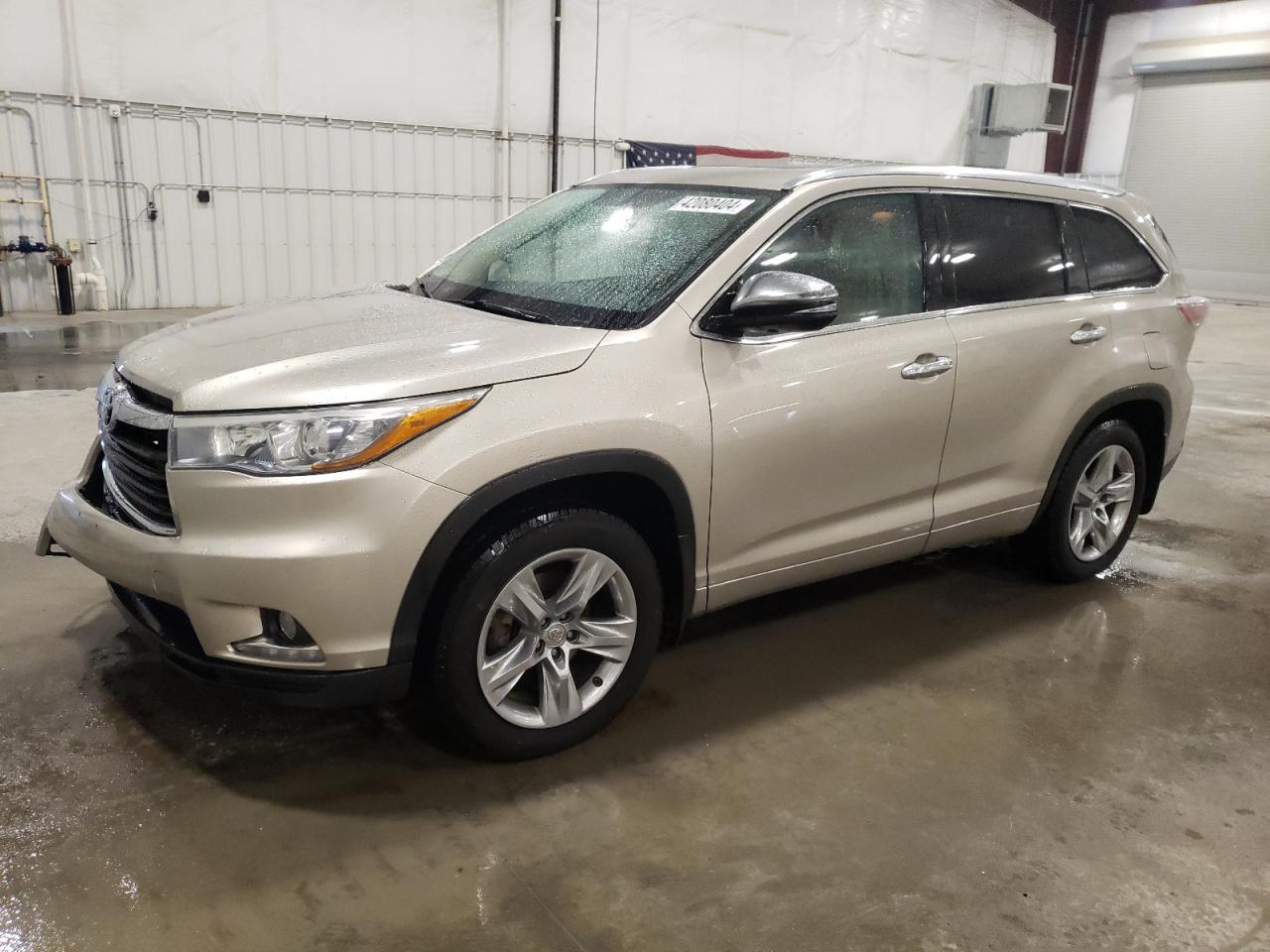 2014 TOYOTA HIGHLANDER