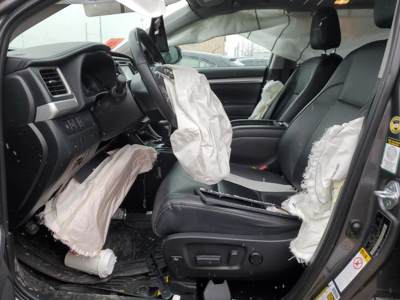 2019 TOYOTA HIGHLANDER - Image 7