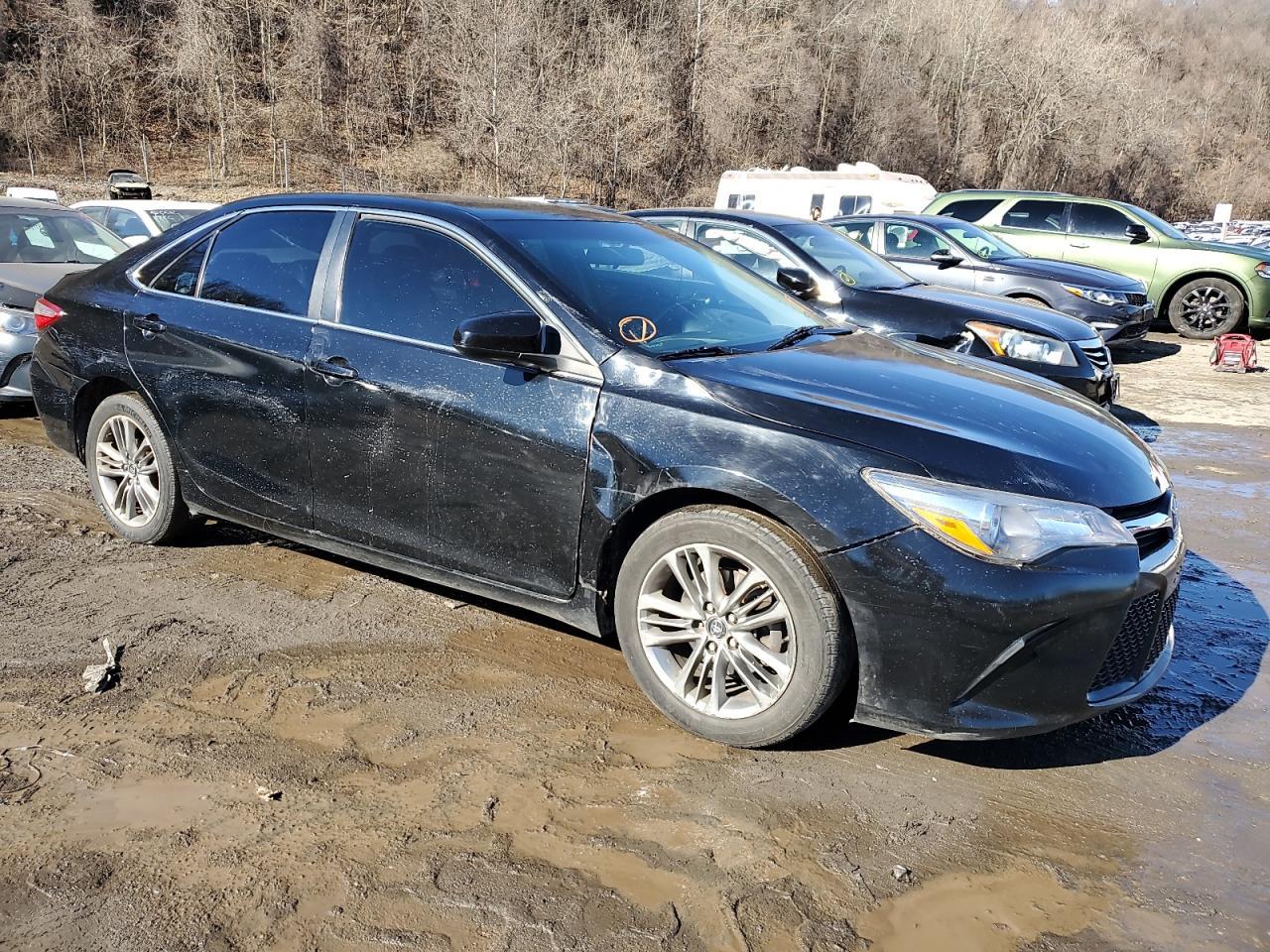 2016 TOYOTA CAMRY LE - Фото 4
