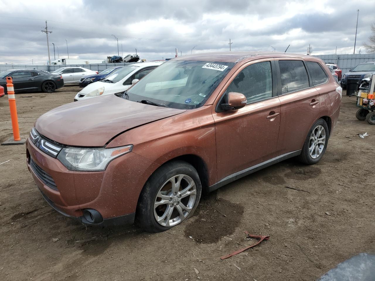 2014 MITSUBISHI OUTLANDER