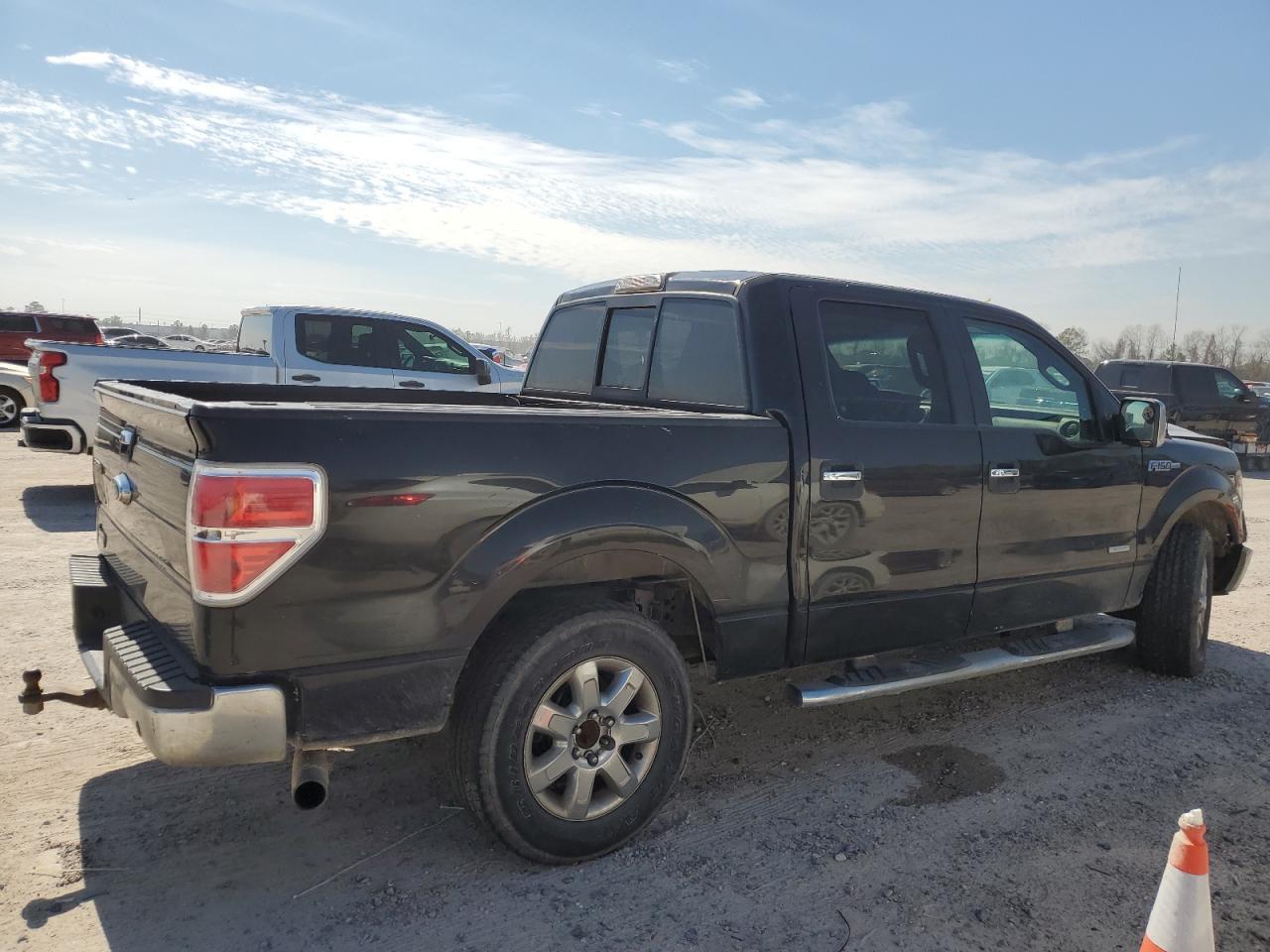 2014 FORD F150 SUPER - Фото 3