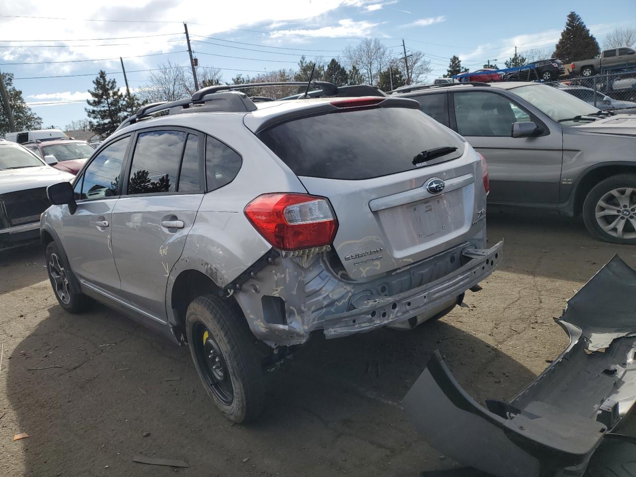 2014 SUBARU XV CROSSTR - Image 2