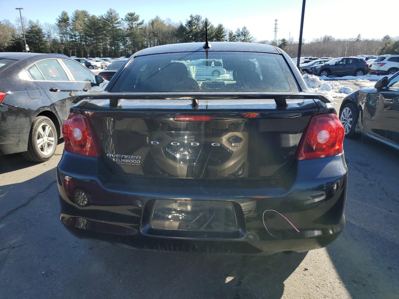 2014 DODGE AVENGER SE - Image 6