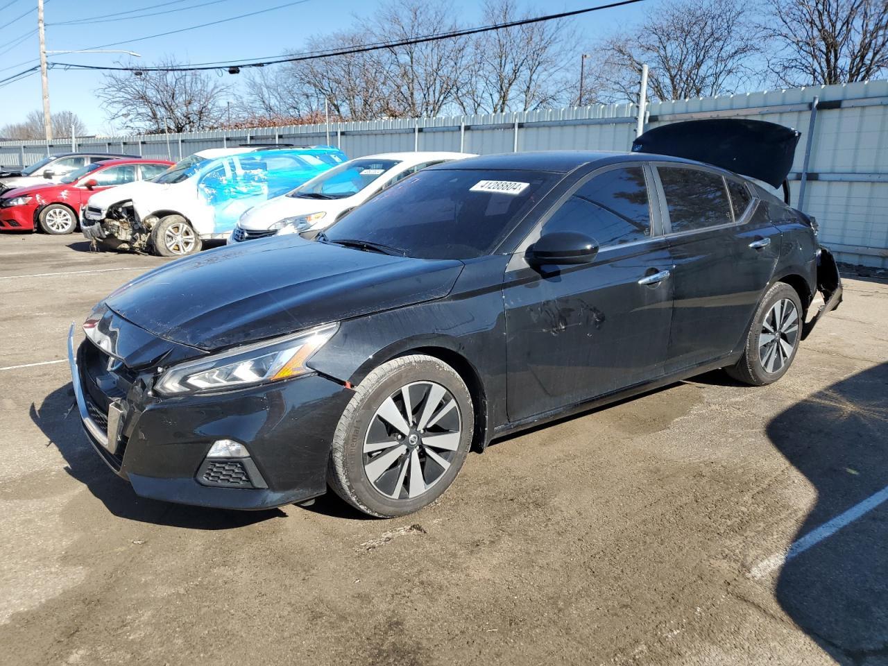 2022 NISSAN ALTIMA SV
