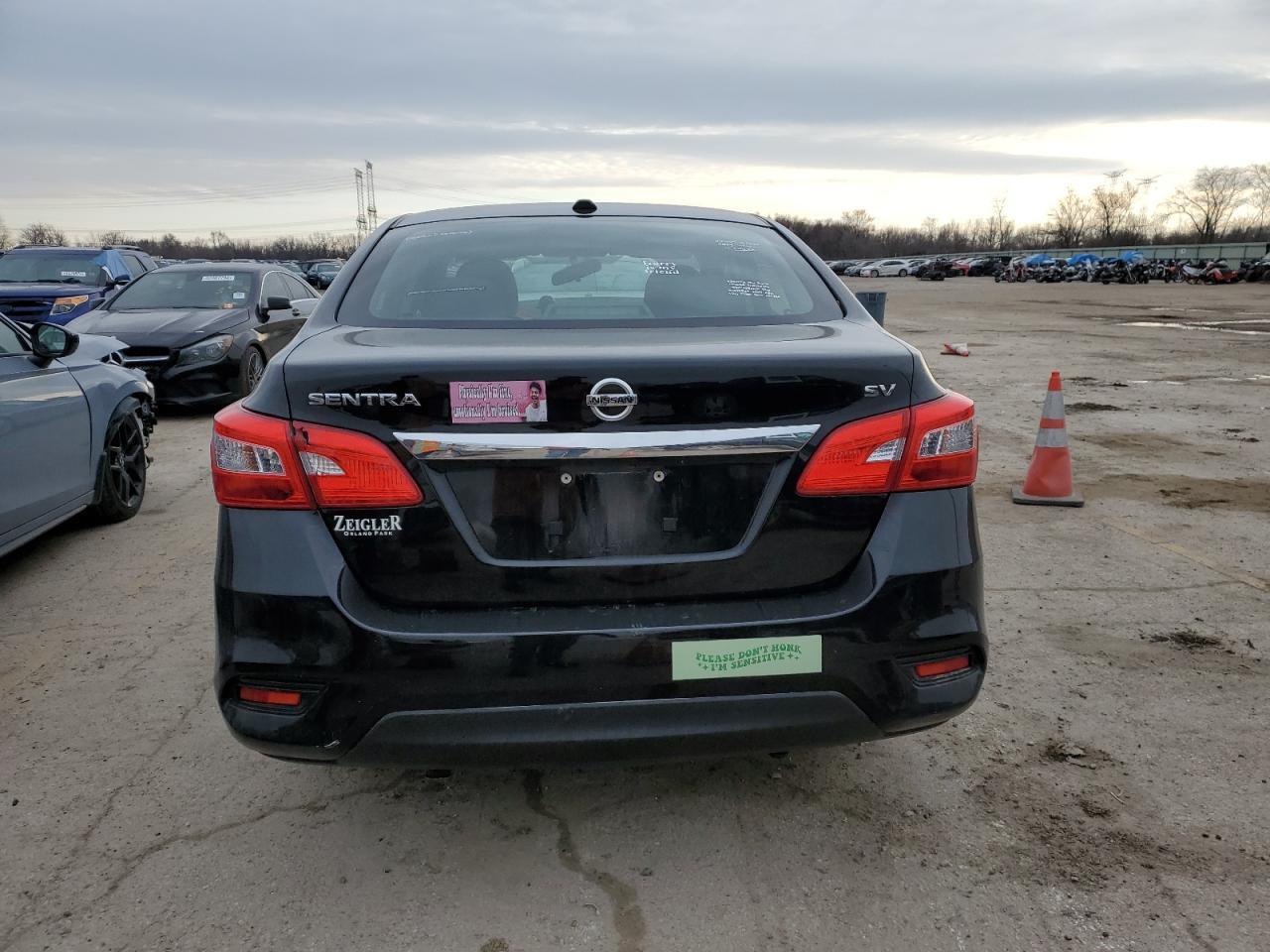 2018 NISSAN SENTRA S - Фото 6