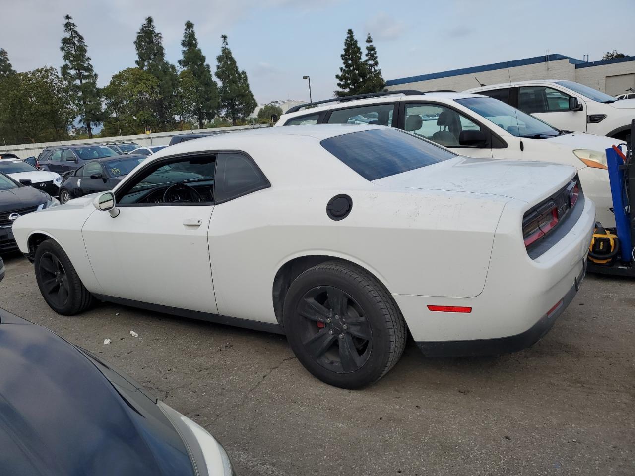 2016 DODGE CHALLENGER - Image 2