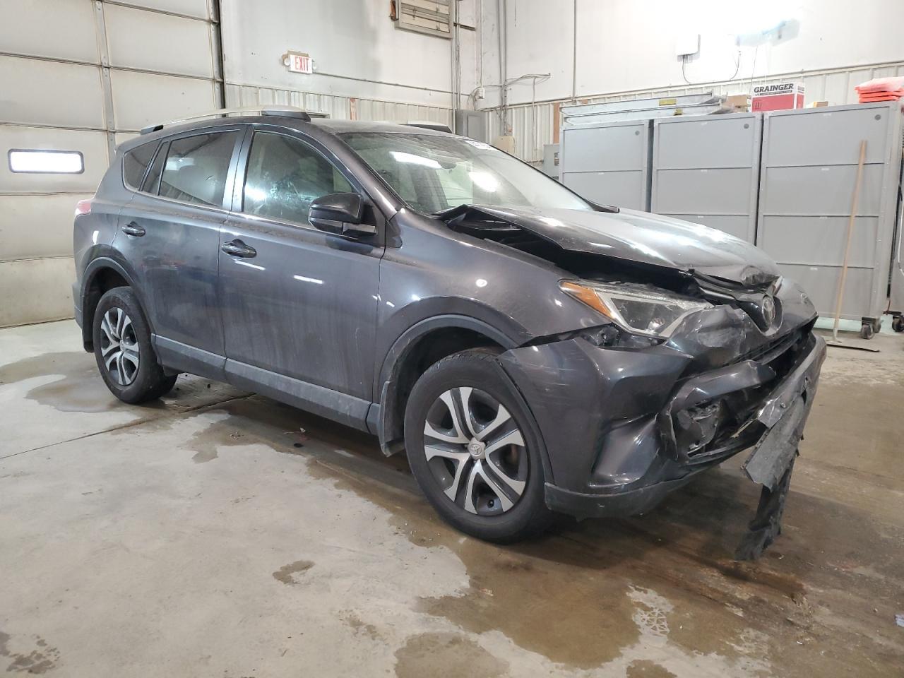 2018 TOYOTA RAV4 LE - Image 4