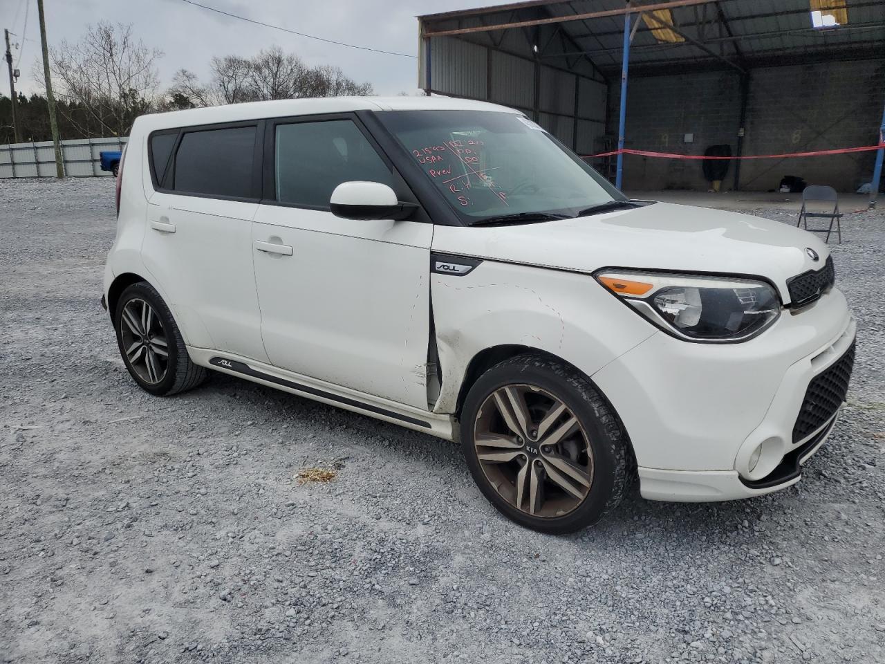 2016 KIA SOUL + - Image 4