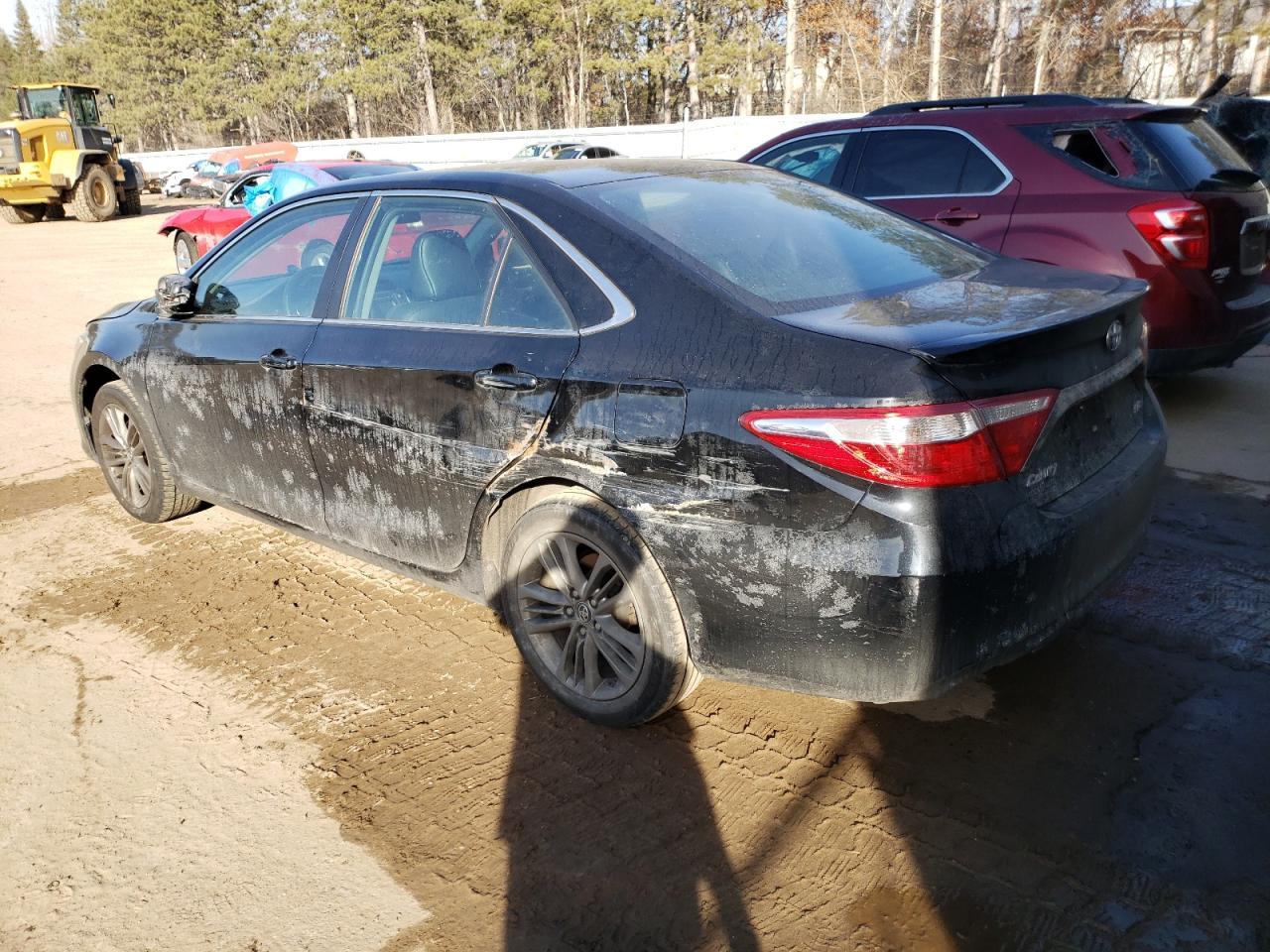 2017 TOYOTA CAMRY LE - Фото 2