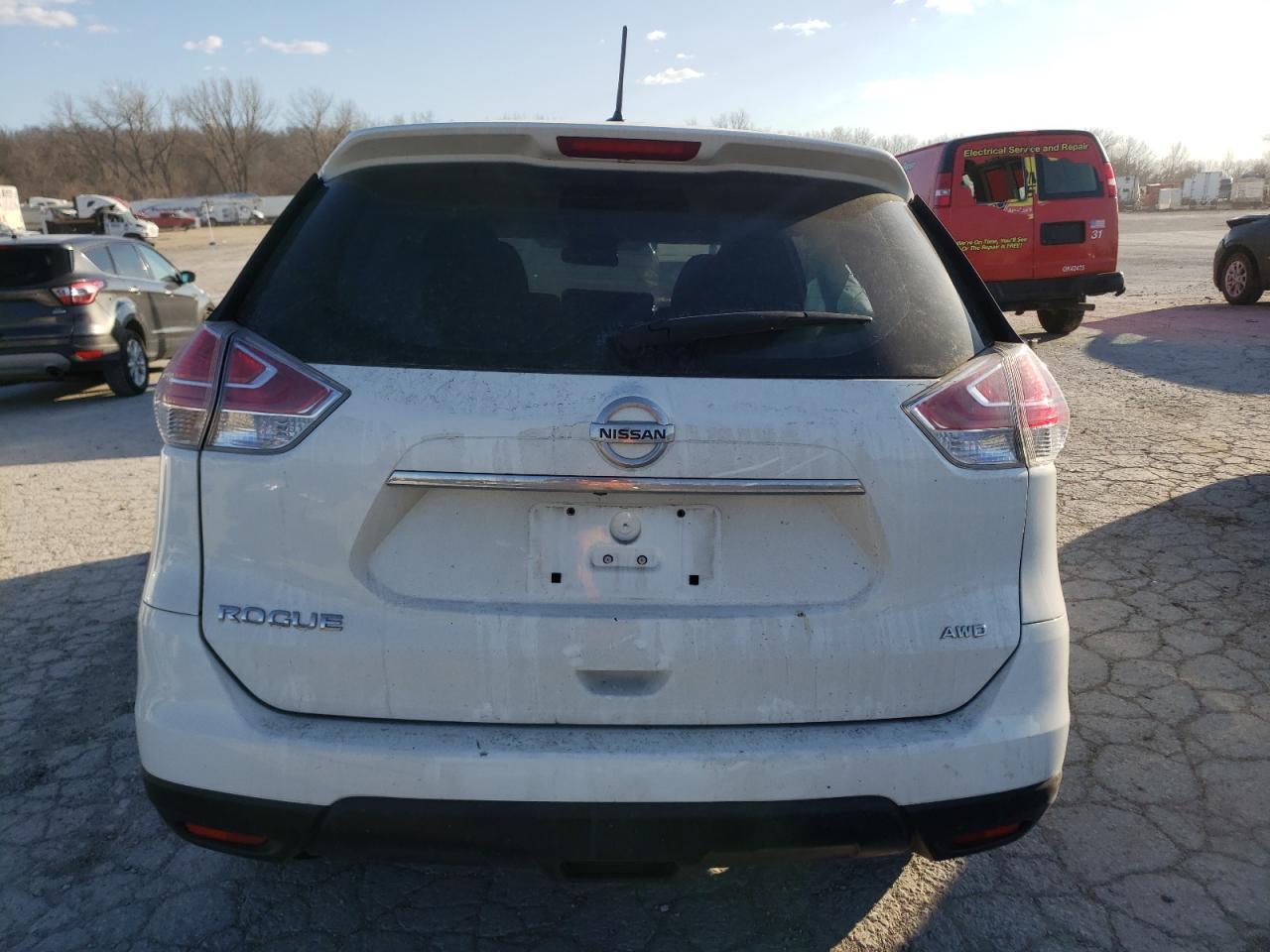2016 NISSAN ROGUE S - Image 6