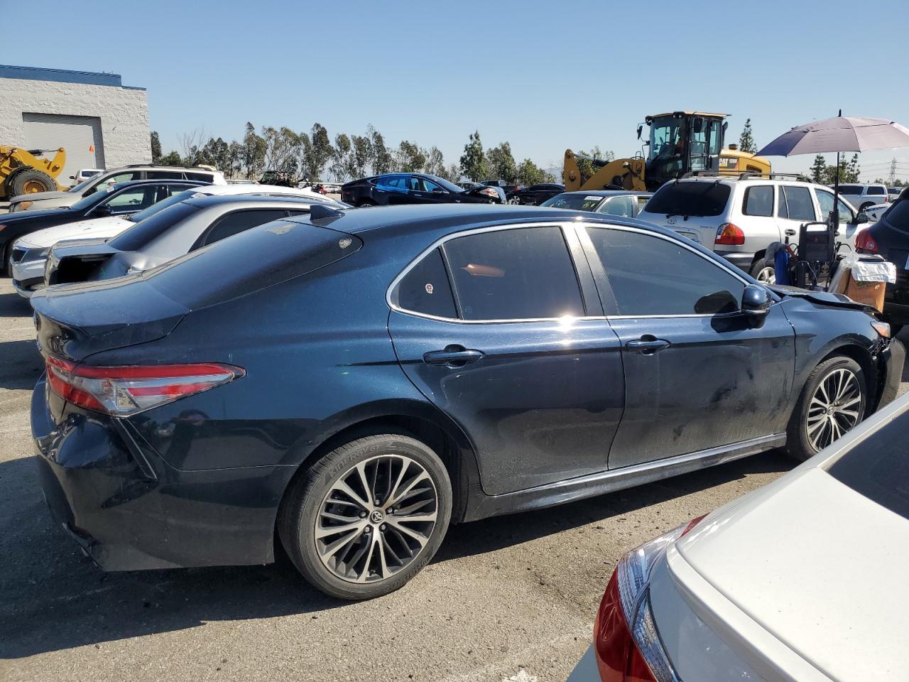 2019 TOYOTA CAMRY L - Image 3