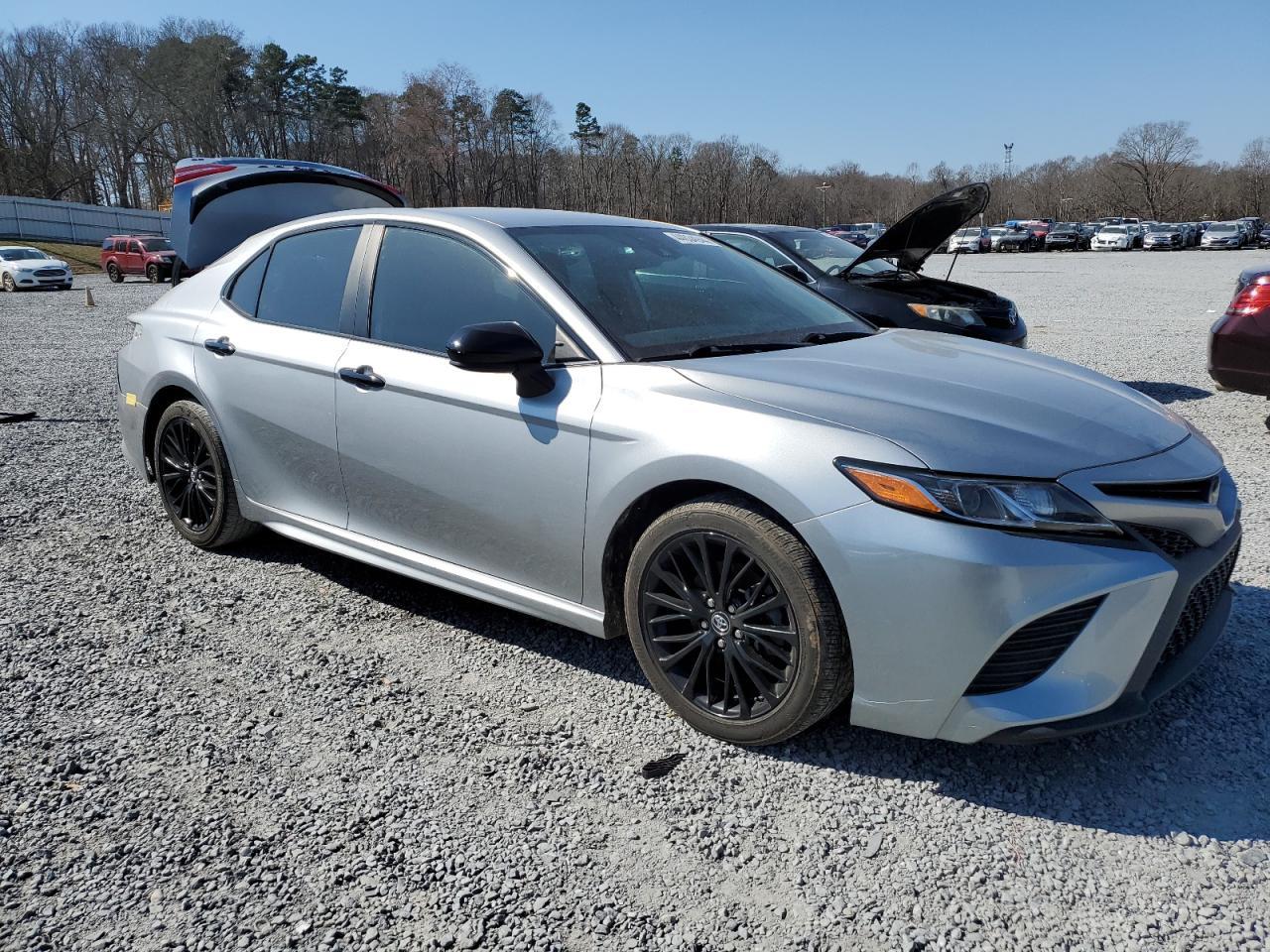 2020 TOYOTA CAMRY SE - Image 4