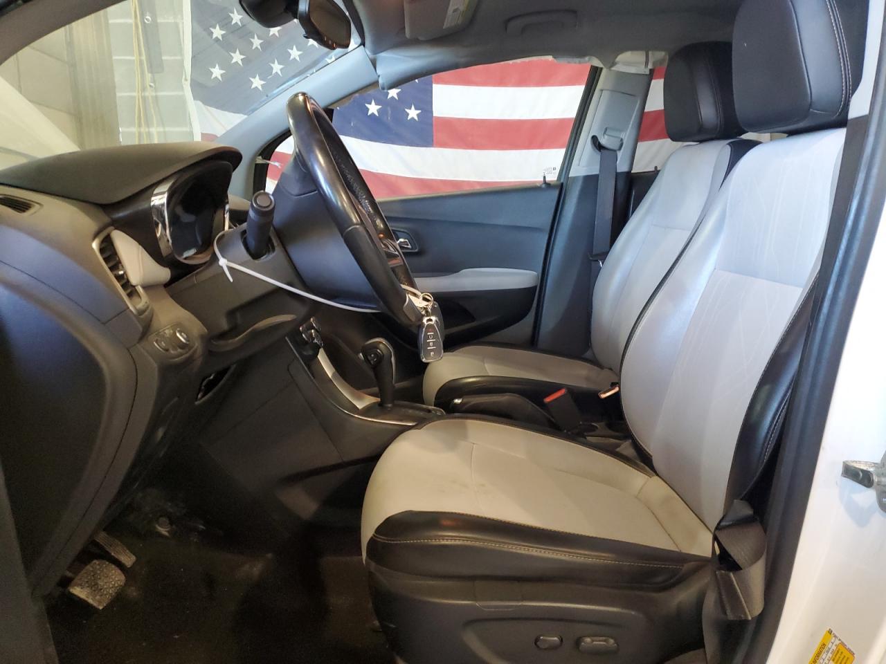 2019 CHEVROLET TRAX 1LT - Фото 7