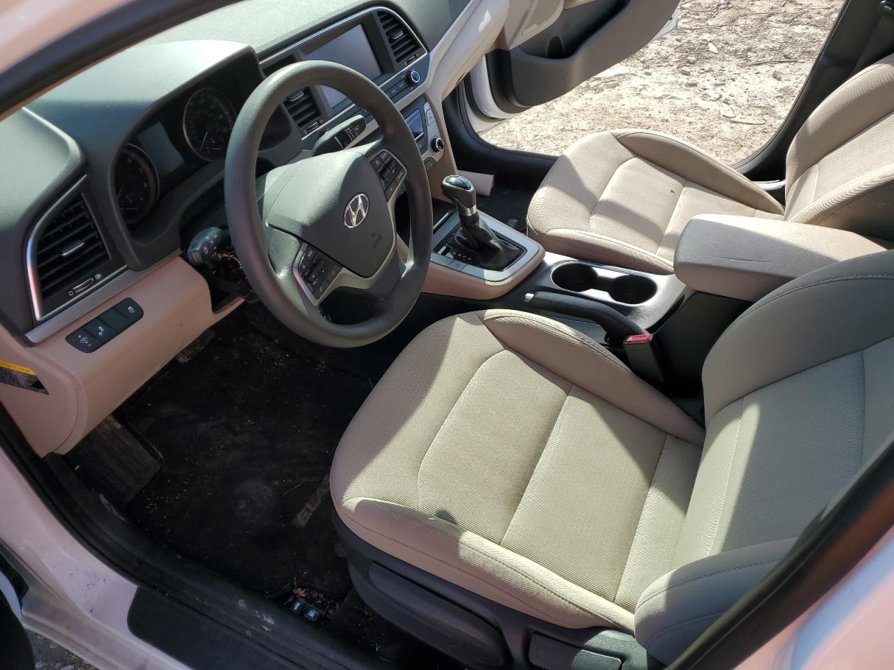 2018 HYUNDAI ELANTRA SE - Фото 7