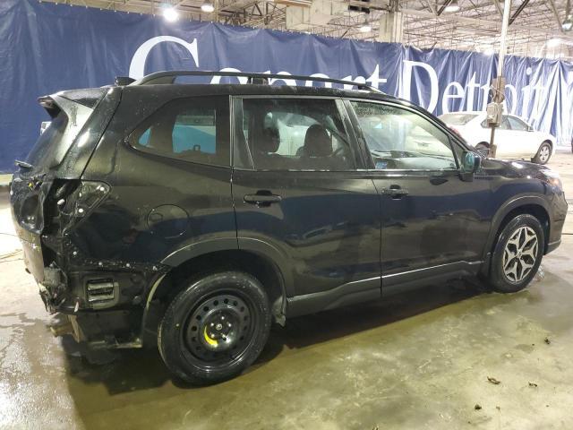 2021 Subaru Forester Premium - Image 3