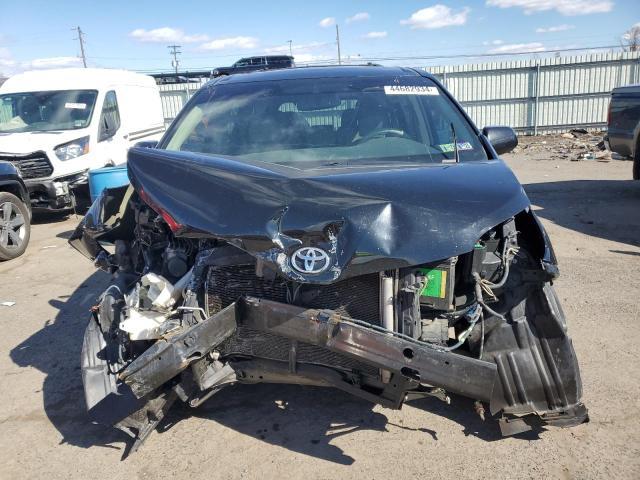 2011 Toyota Sienna Xle - Фото 5