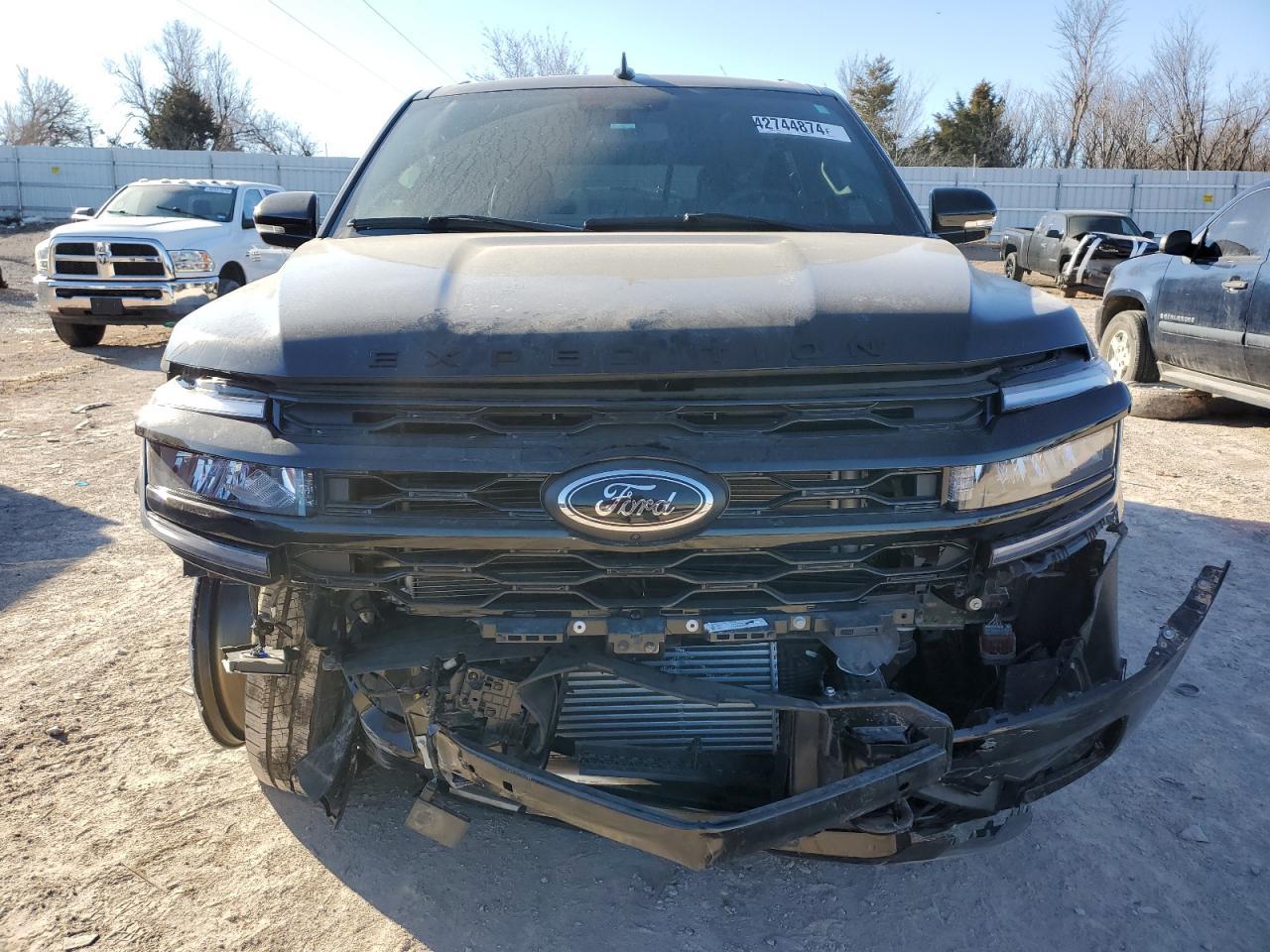 2024 FORD EXPEDITION - Фото 5
