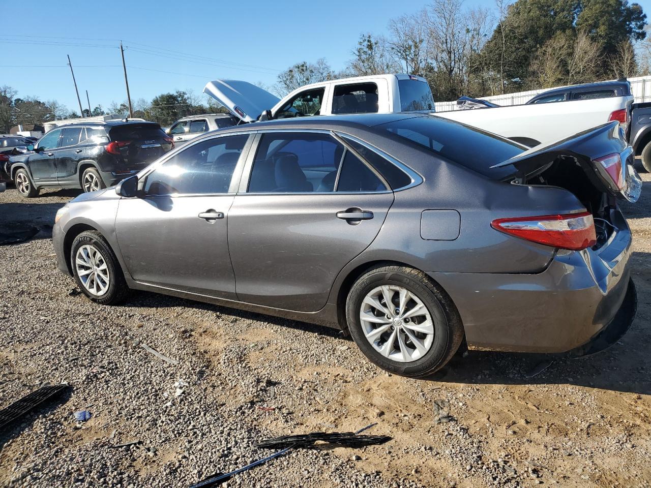 2016 TOYOTA CAMRY LE - Image 2
