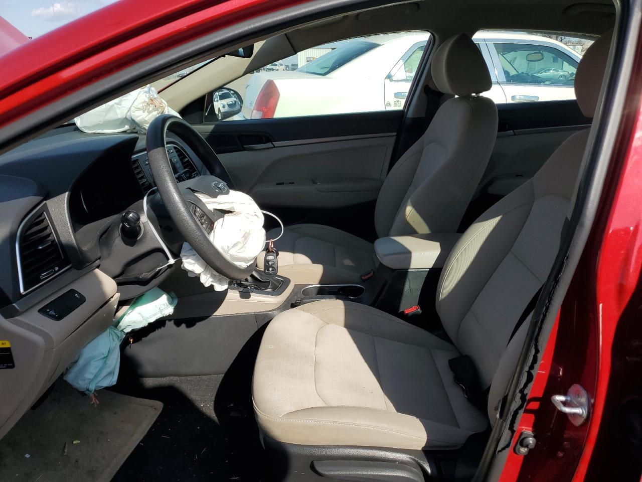 2017 HYUNDAI ELANTRA SE - Фото 7