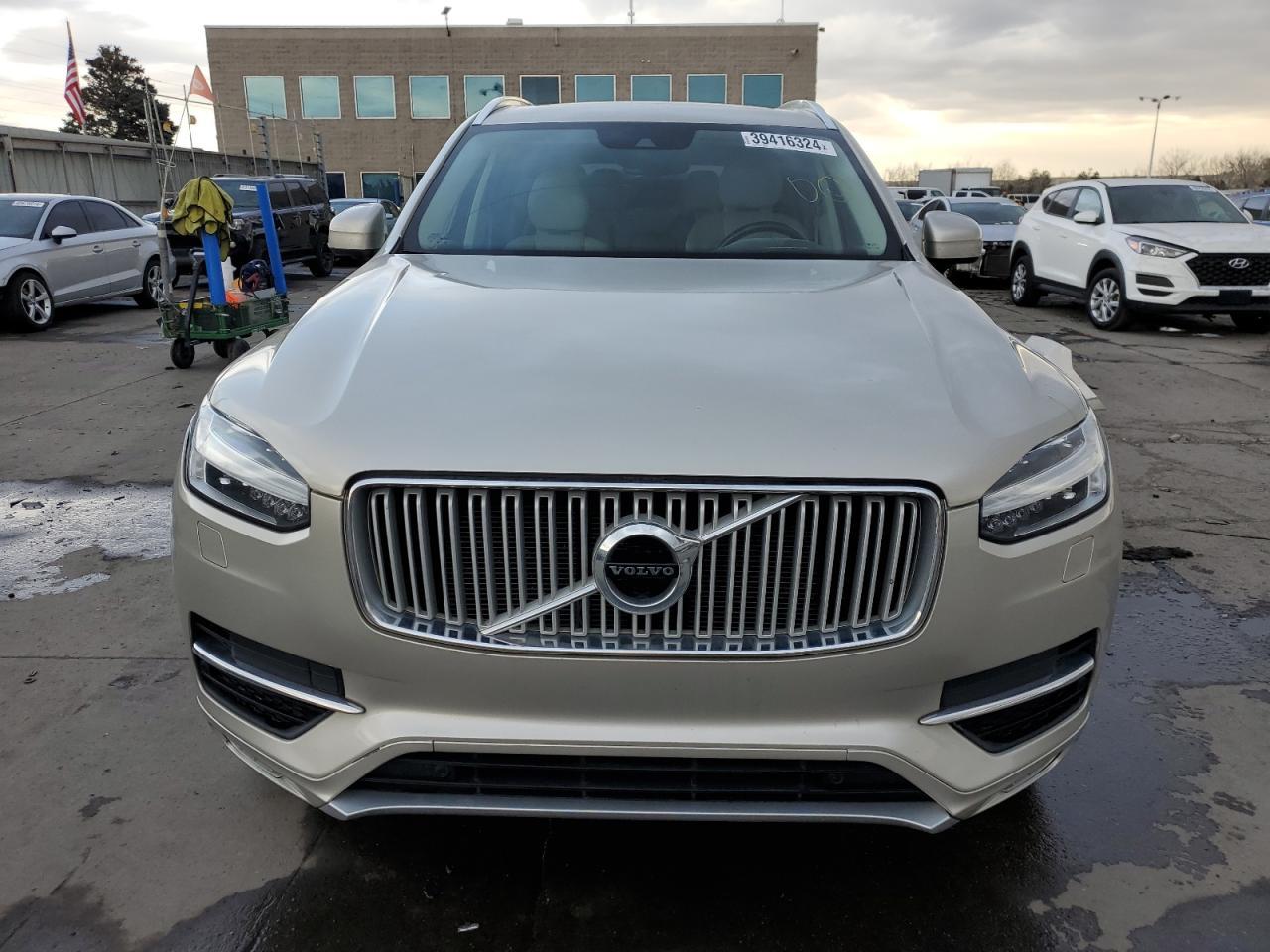 2016 VOLVO XC90 T6 - Фото 5