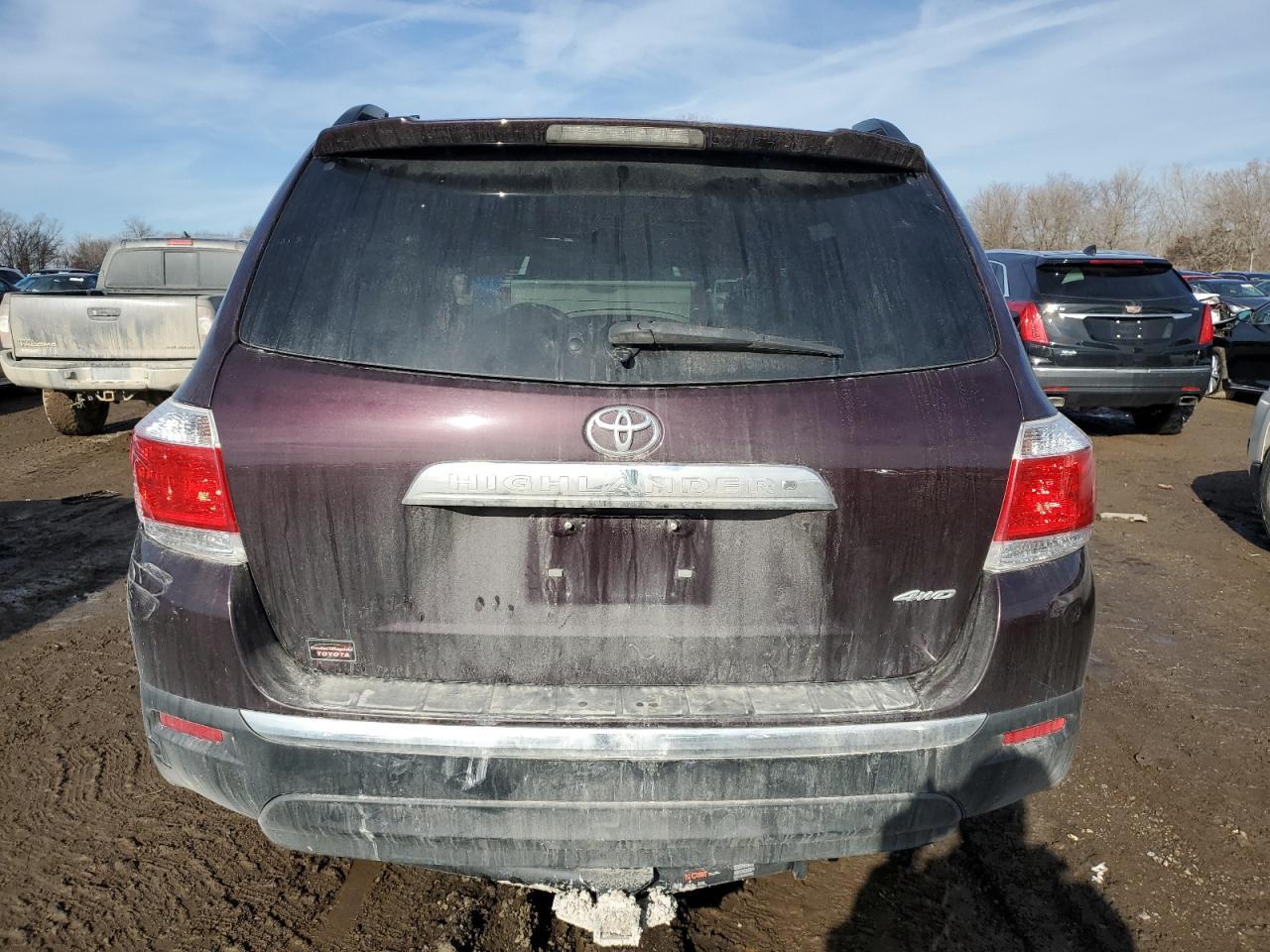 2011 TOYOTA HIGHLANDER - Фото 6