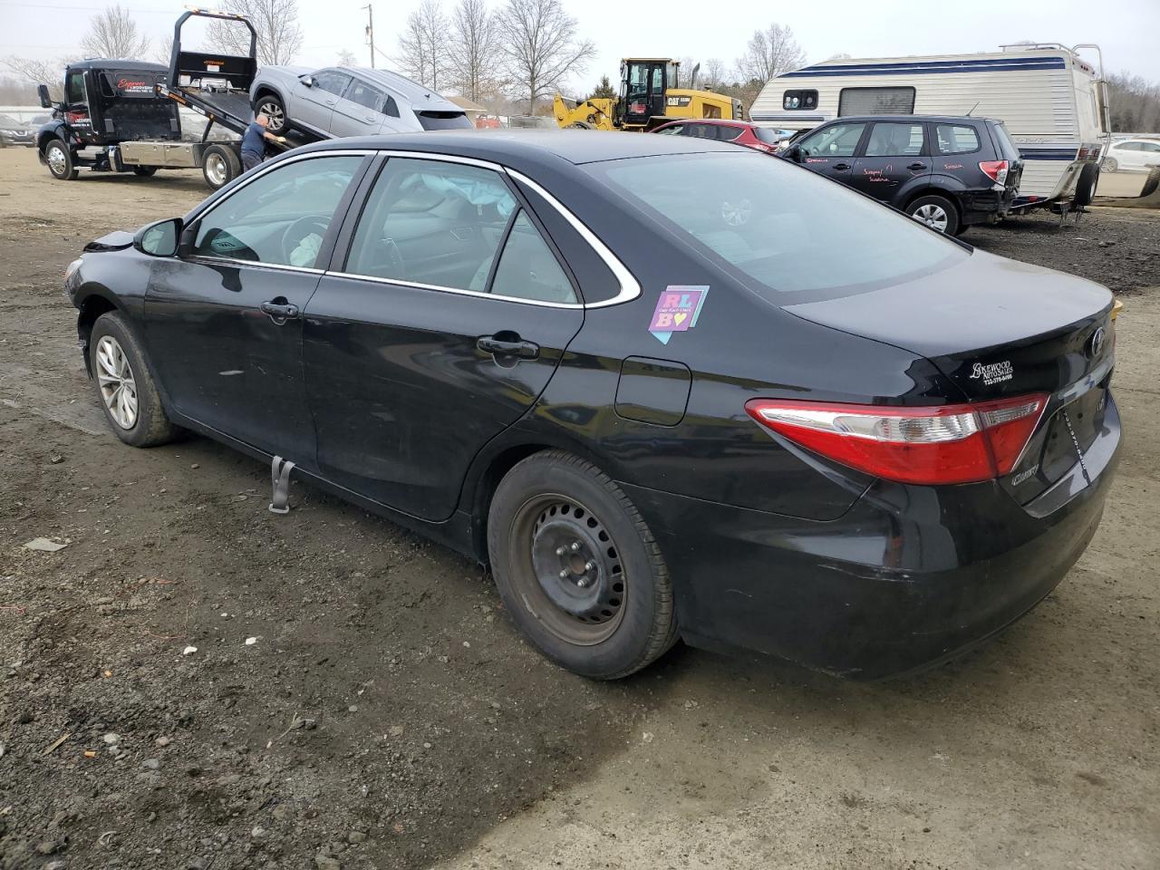 2017 TOYOTA CAMRY LE - Image 2