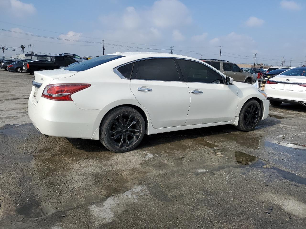 2013 NISSAN ALTIMA 2.5 - Фото 3