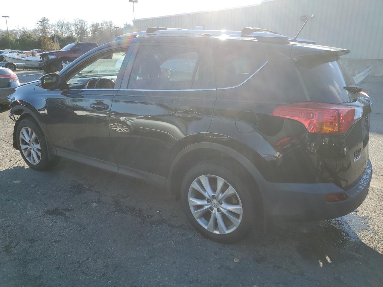 2015 TOYOTA RAV4 LIMIT - Image 2