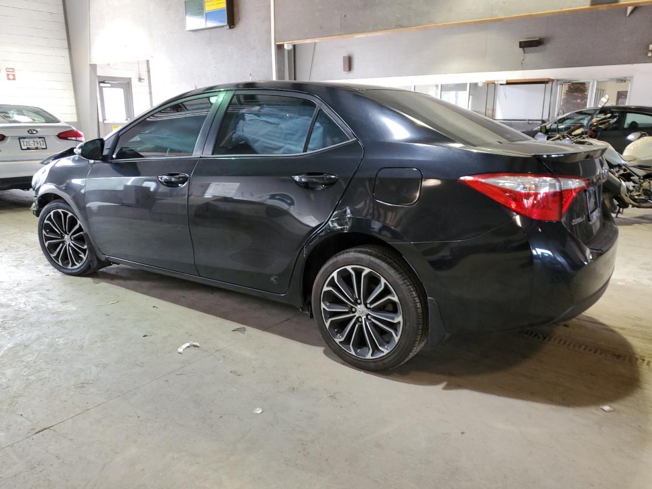 2015 TOYOTA COROLLA L - Image 2