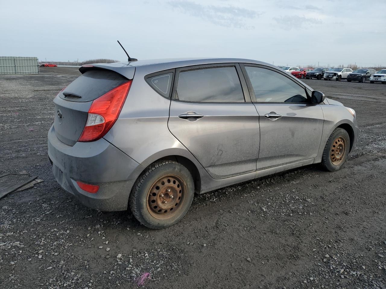 2014 HYUNDAI ACCENT GLS - Фото 3