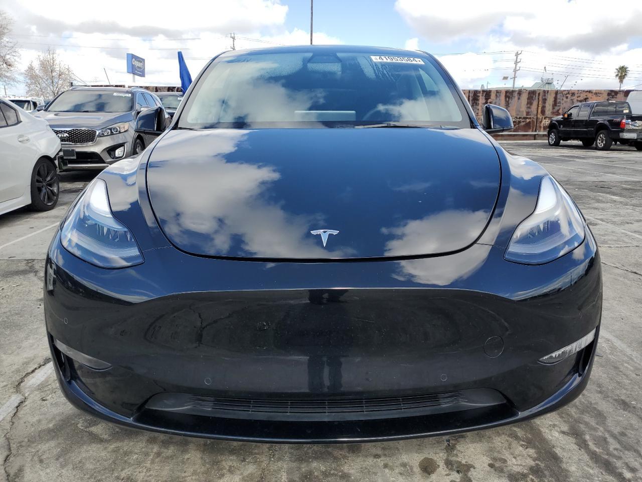 2022 TESLA MODEL Y - Image 5