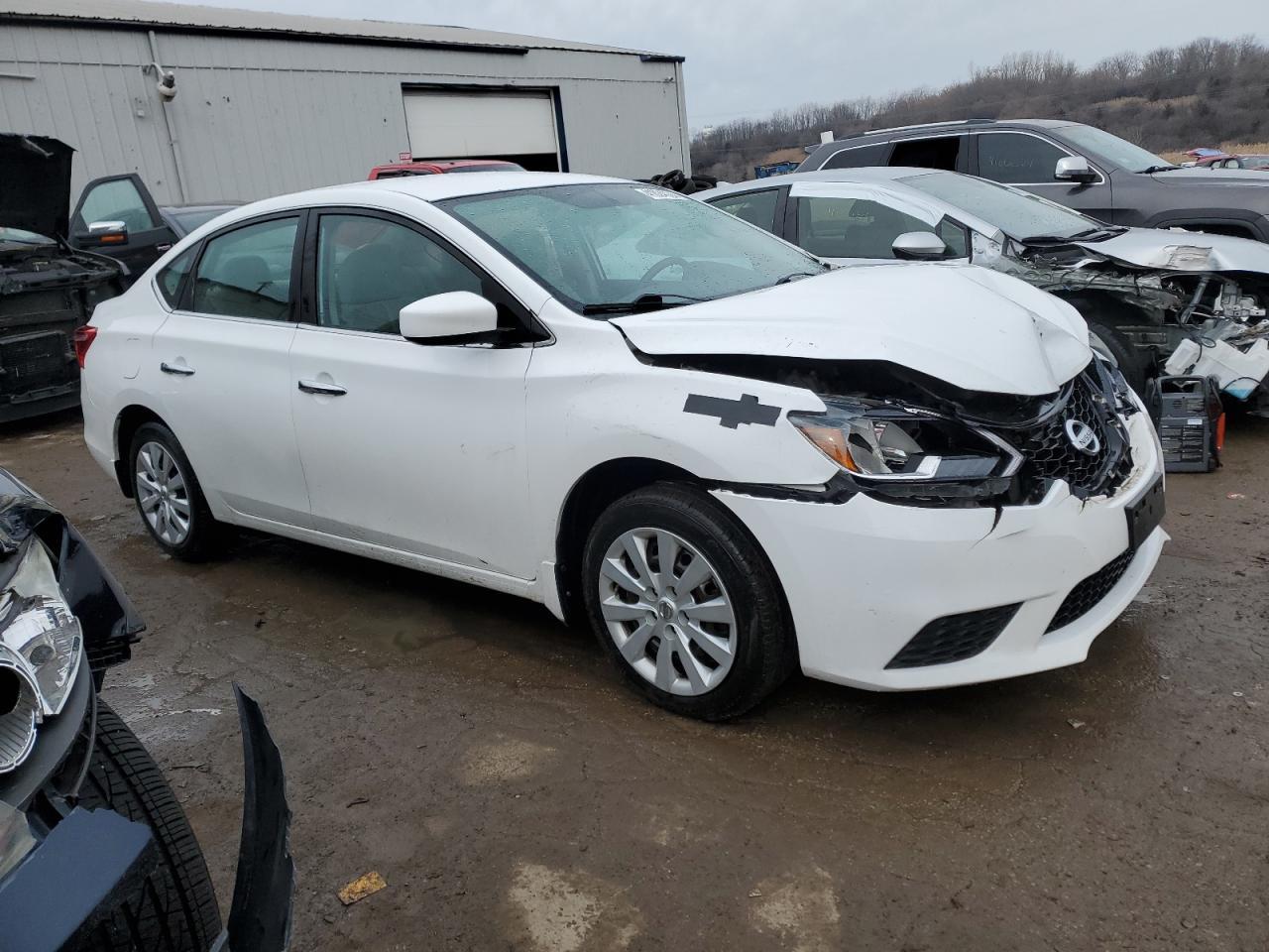 2016 NISSAN SENTRA S - Фото 4