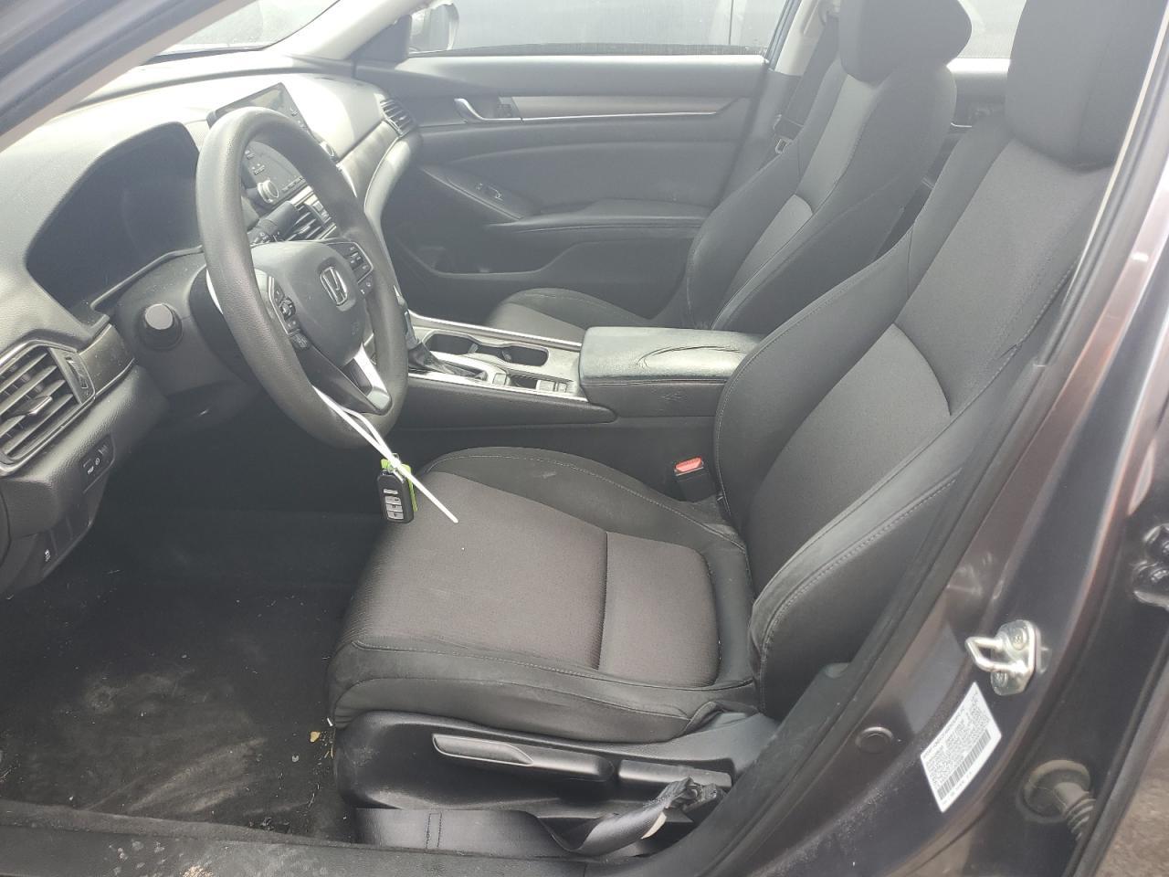 2018 HONDA ACCORD LX - Image 7