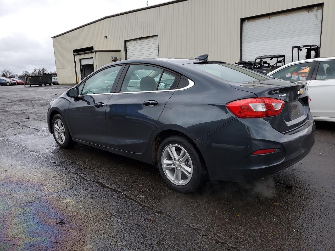 2017 CHEVROLET CRUZE LT - Image 2