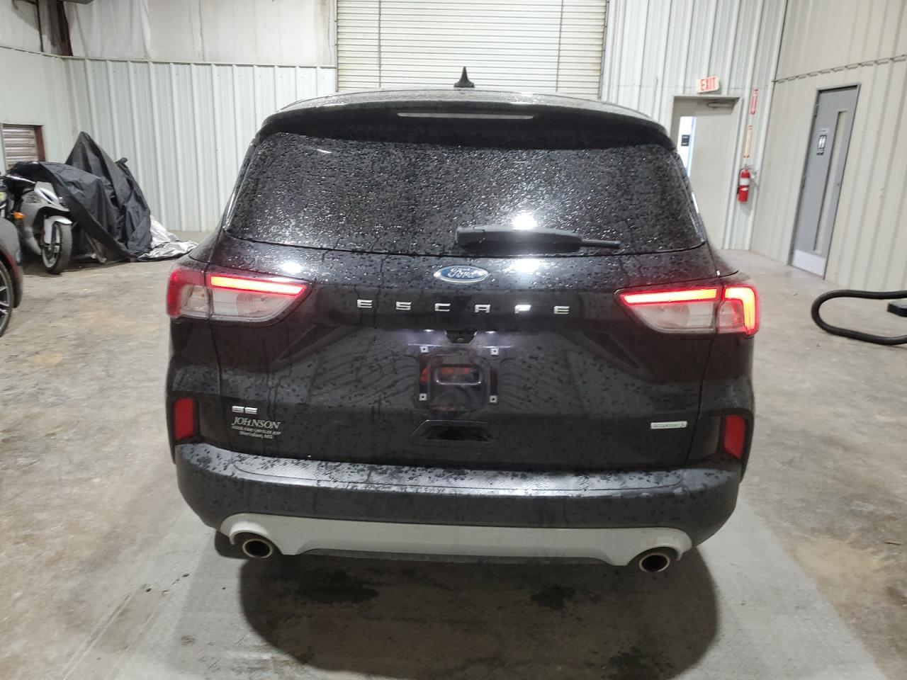 2020 FORD ESCAPE SE - Фото 6