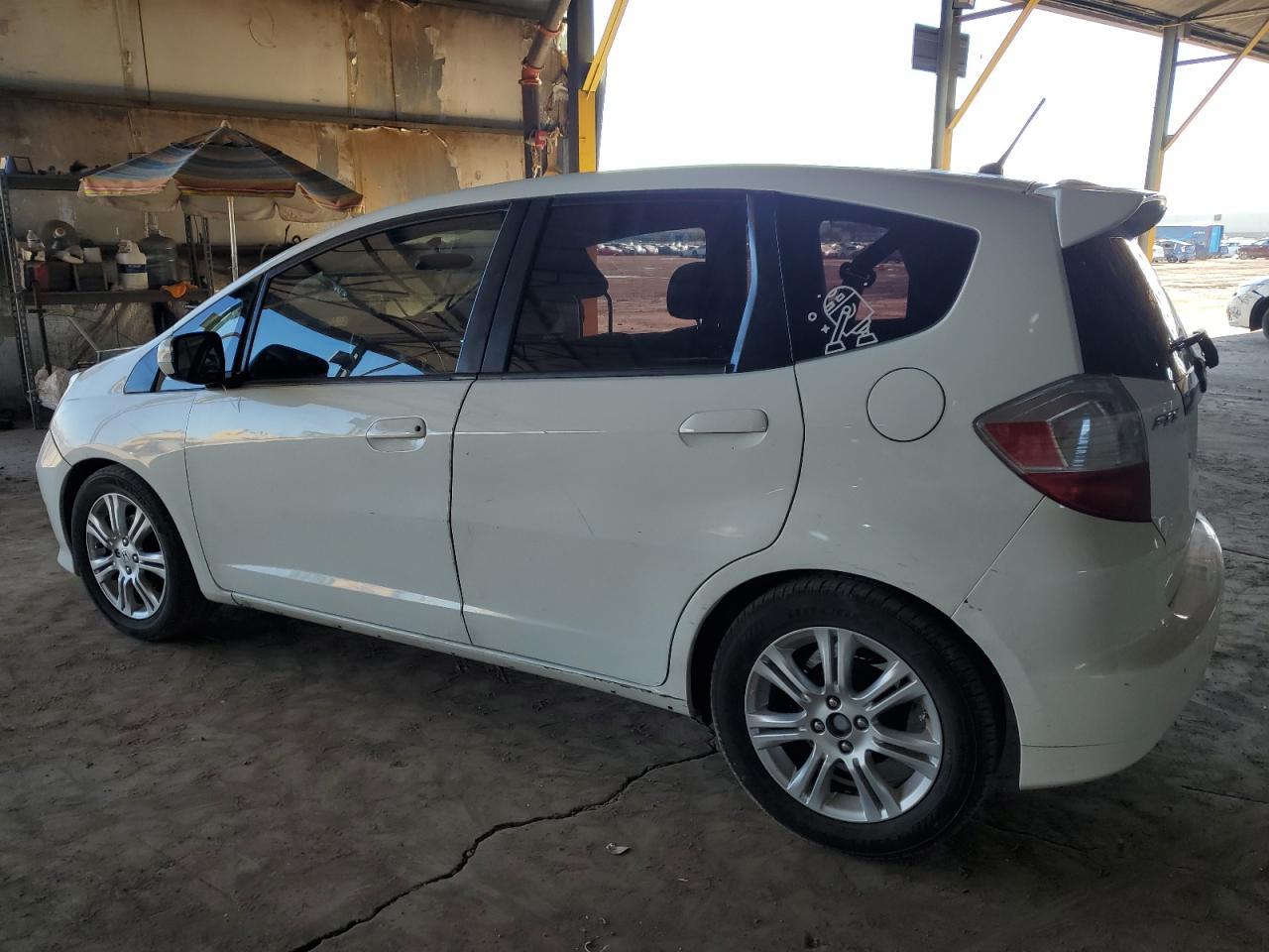 2011 HONDA FIT SPORT - Фото 2