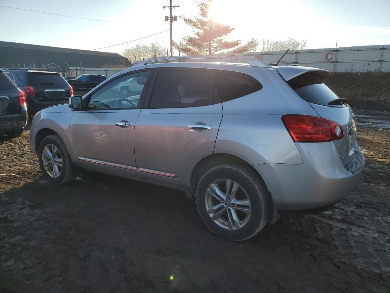 2013 NISSAN ROGUE S - Image 2