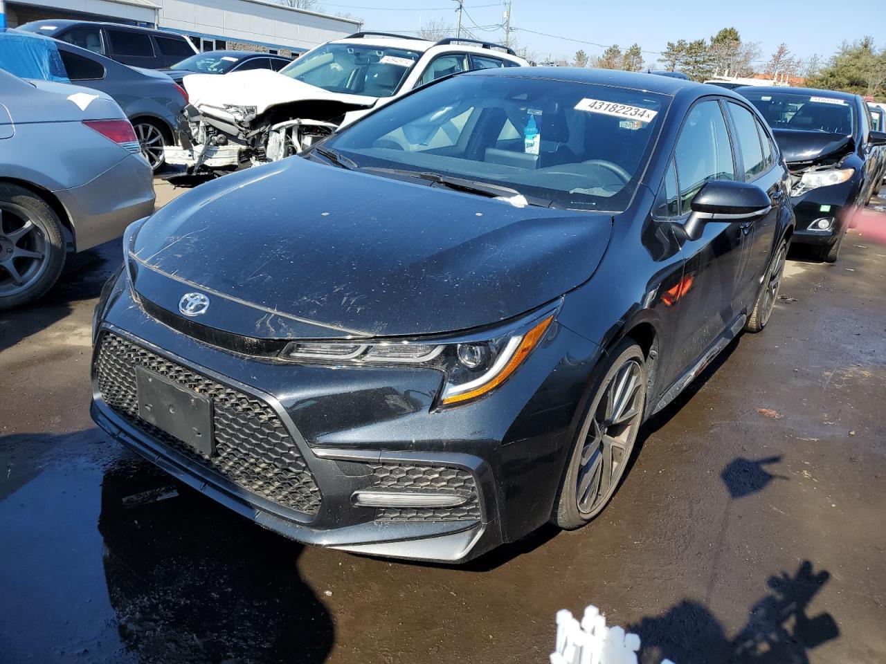 2022 TOYOTA COROLLA SE
