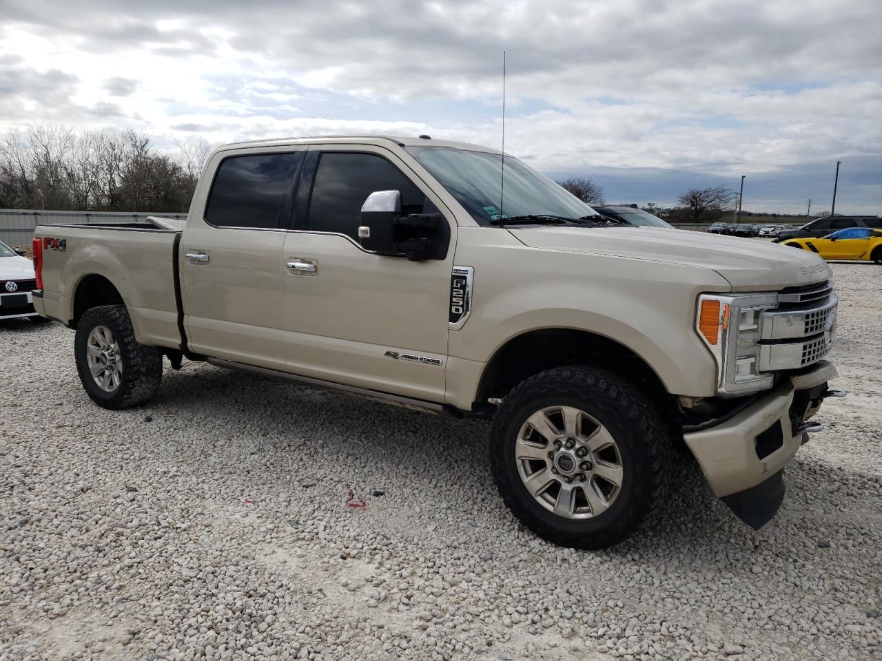 2017 FORD F250 SUPER - Image 4