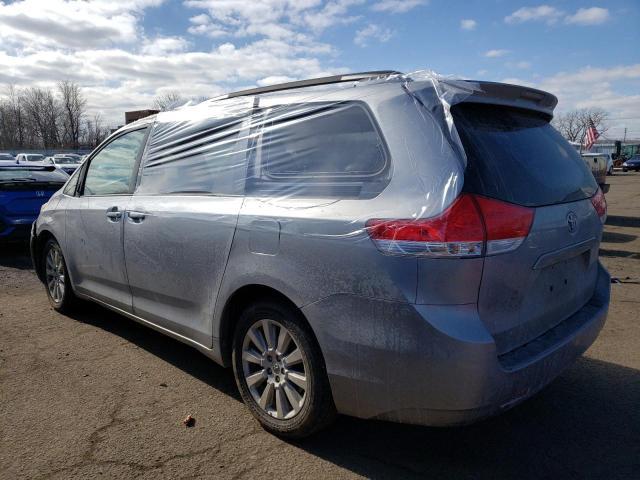 2012 Toyota Sienna Xle - Image 2