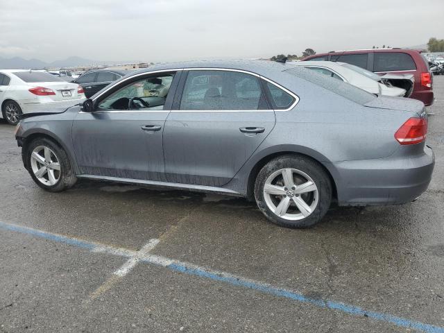 2013 Volkswagen Passat Se - Image 2
