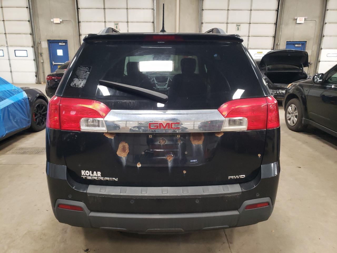 2013 GMC TERRAIN SL - Image 6