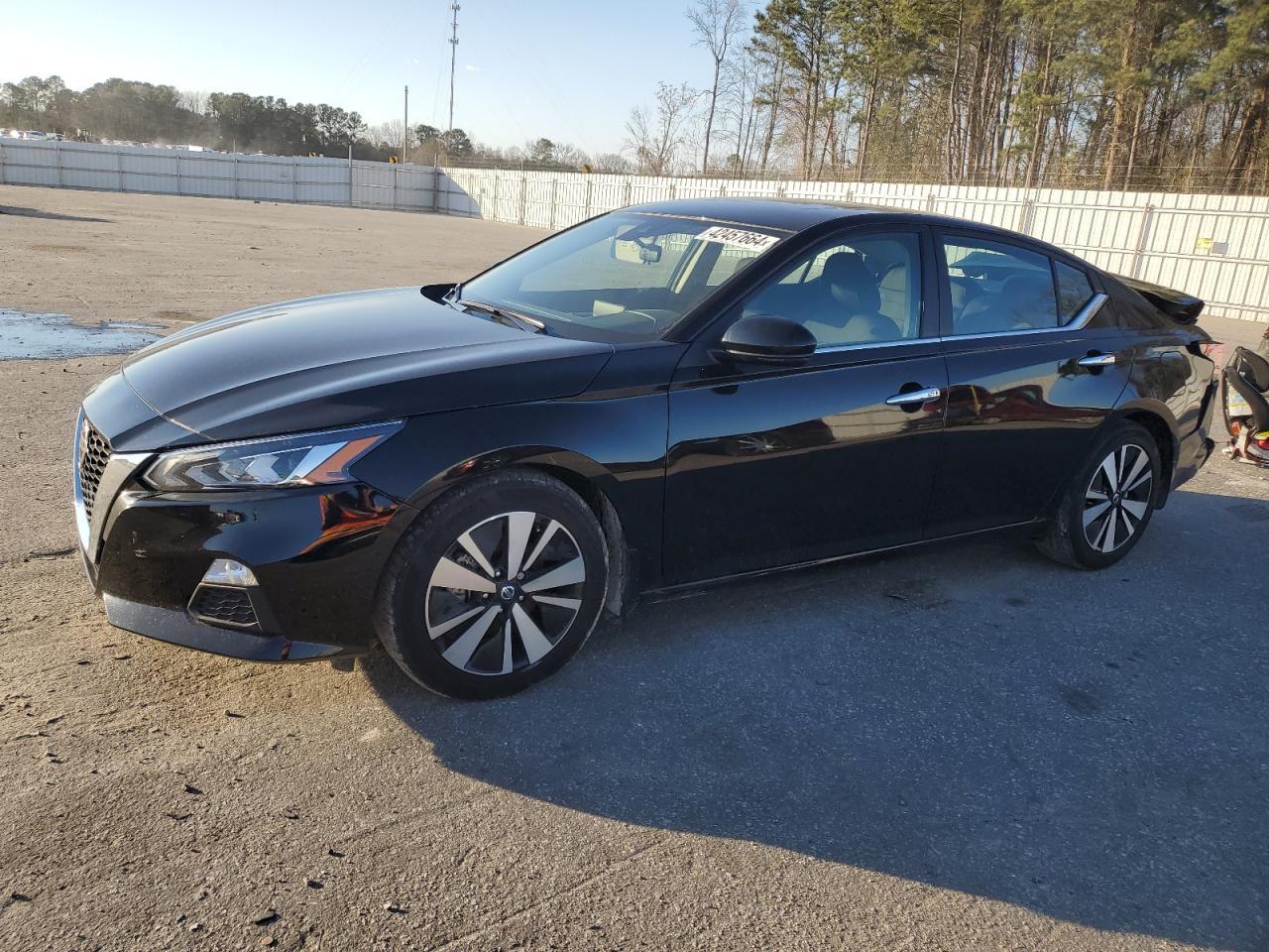 2022 NISSAN ALTIMA SV