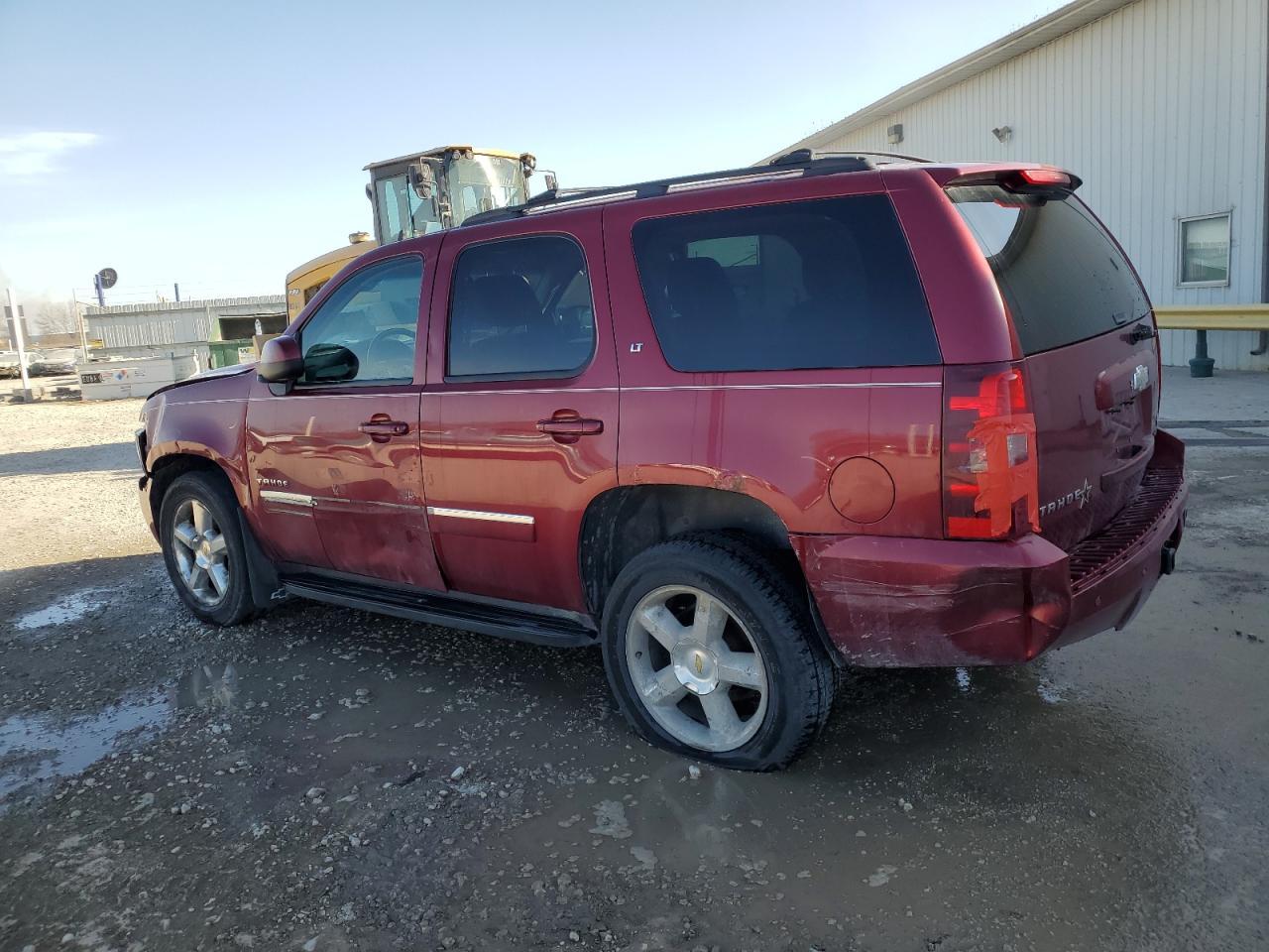 2011 CHEVROLET TAHOE K150 - Фото 2