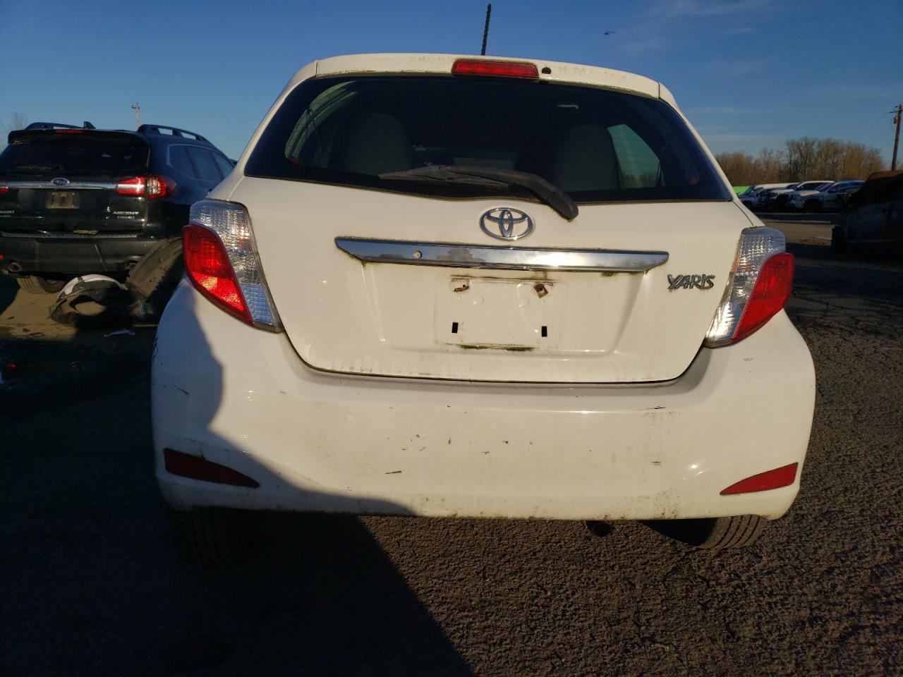 2013 TOYOTA YARIS - Фото 6