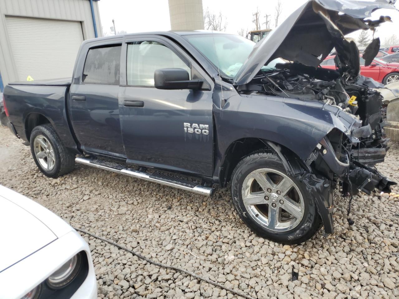 2014 RAM 1500 ST - Фото 4