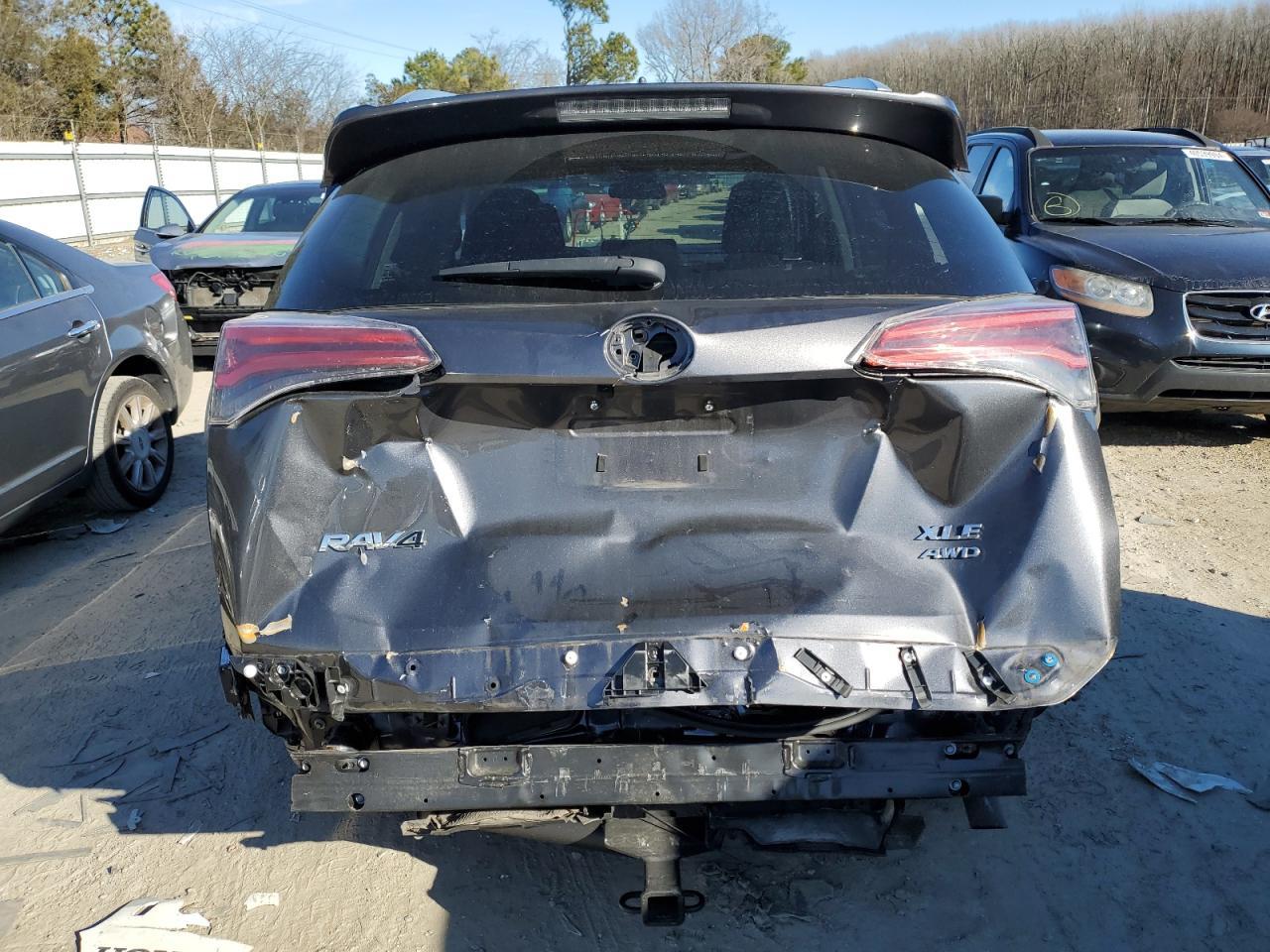 2016 TOYOTA RAV4 XLE - Фото 6