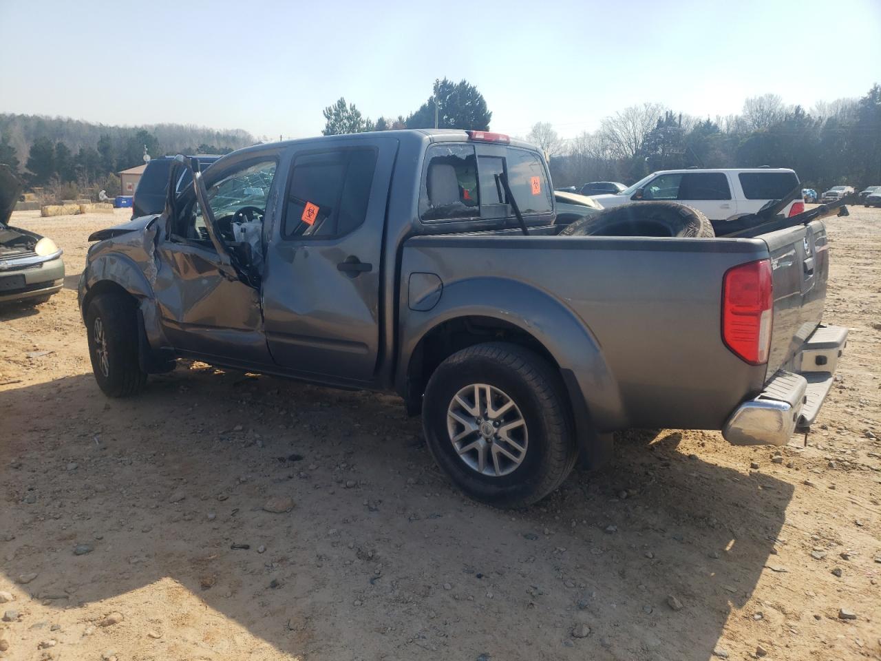 2016 NISSAN FRONTIER S - Image 2