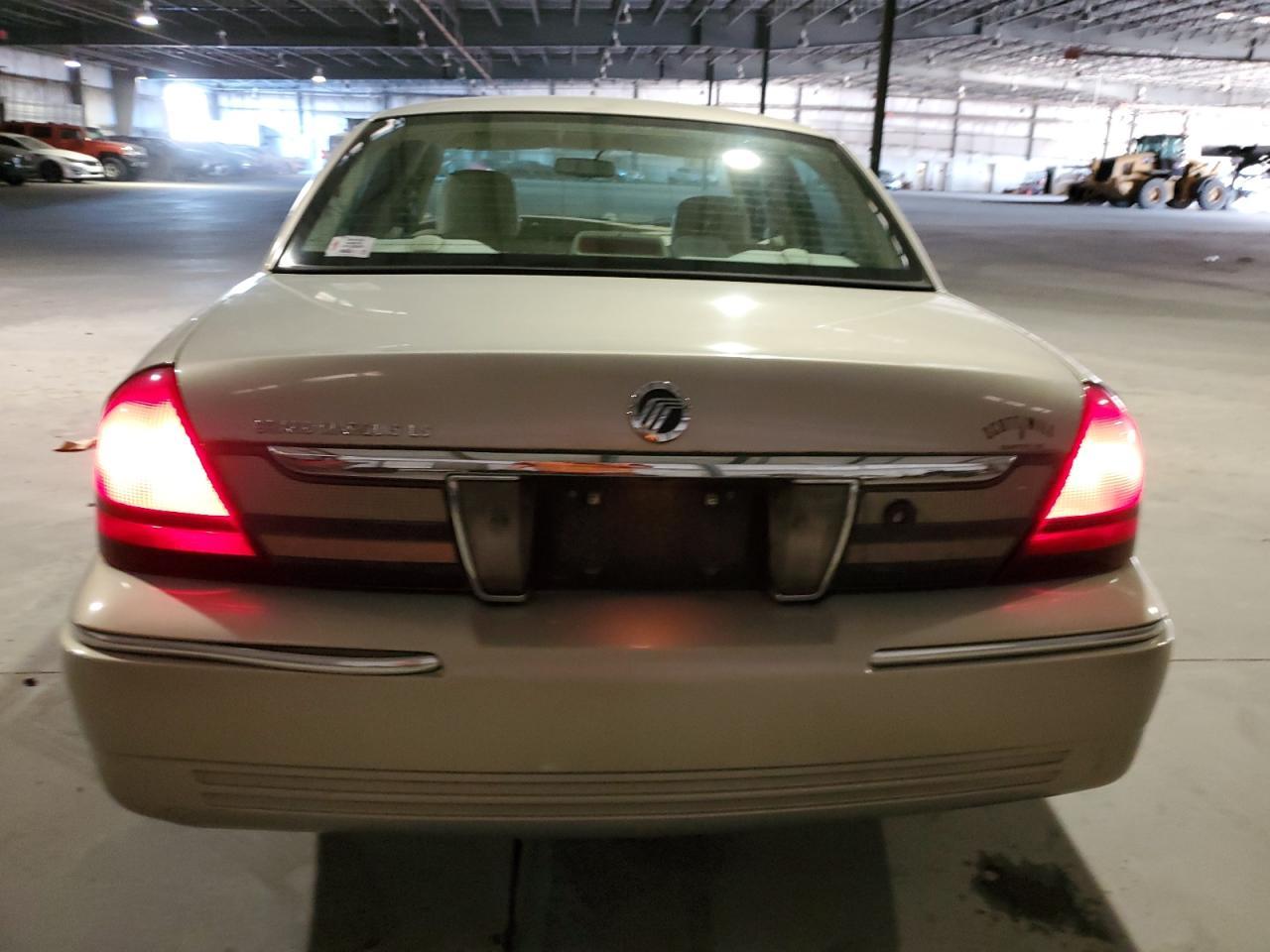 2010 MERCURY GRAND MARQ - Фото 6