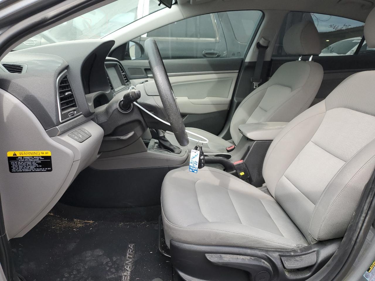 2018 HYUNDAI ELANTRA SE - Image 7